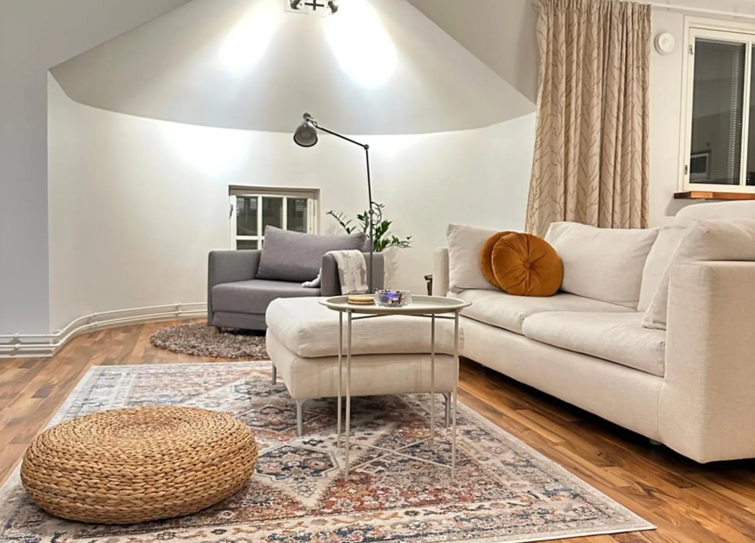 Yellow Tower In Design District Helsinki, 1 Bedroom Apartment, Top Floor location